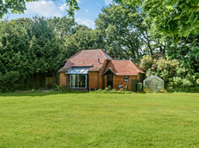 1 Bed in Waltham Chase 95029